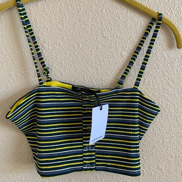 Olivaceous Striped Ribbed Knit Crop Top NWT 🌴 - Picture 3 of 6